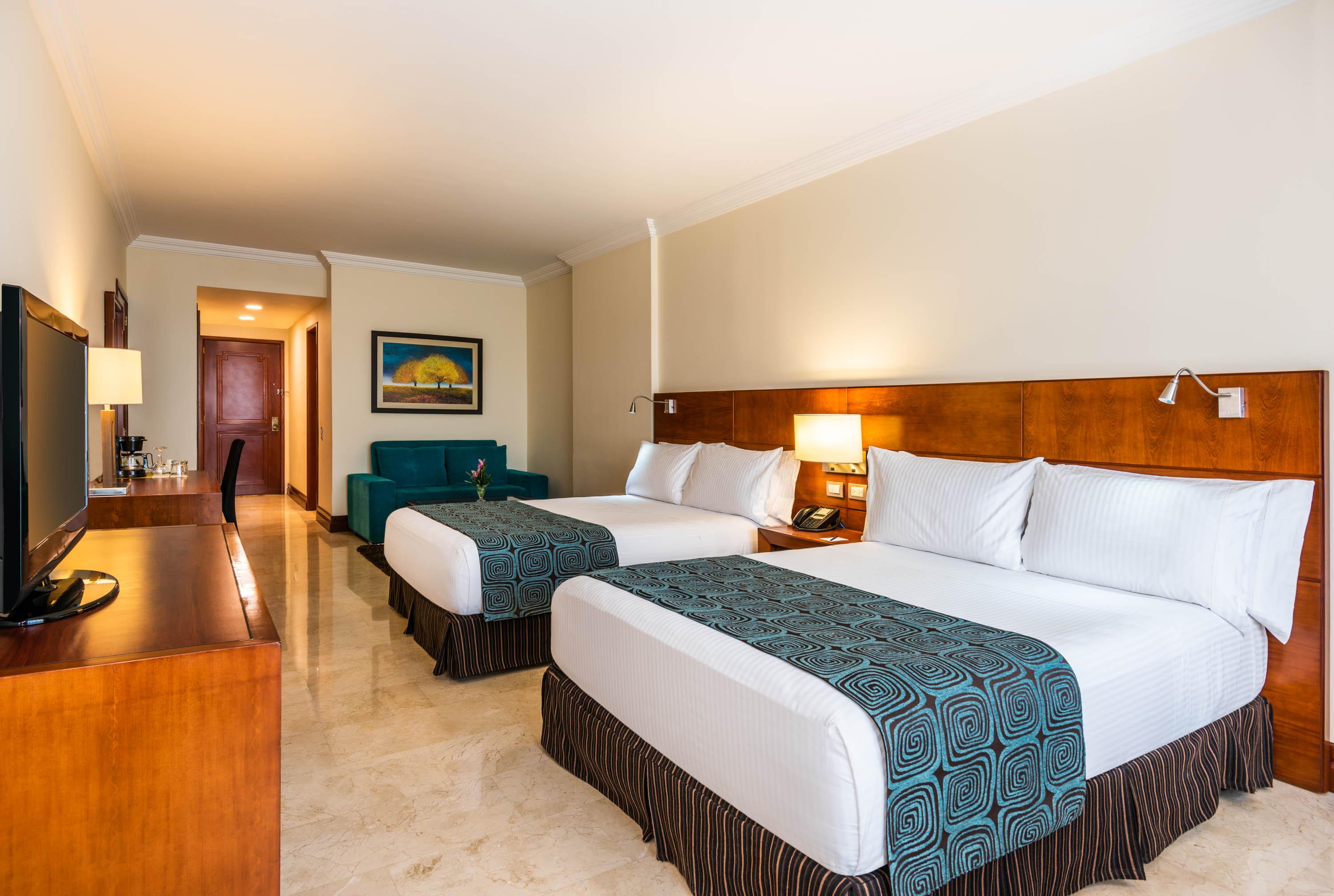Hotel Dann Carlton בוקארמנגה מראה חיצוני תמונה