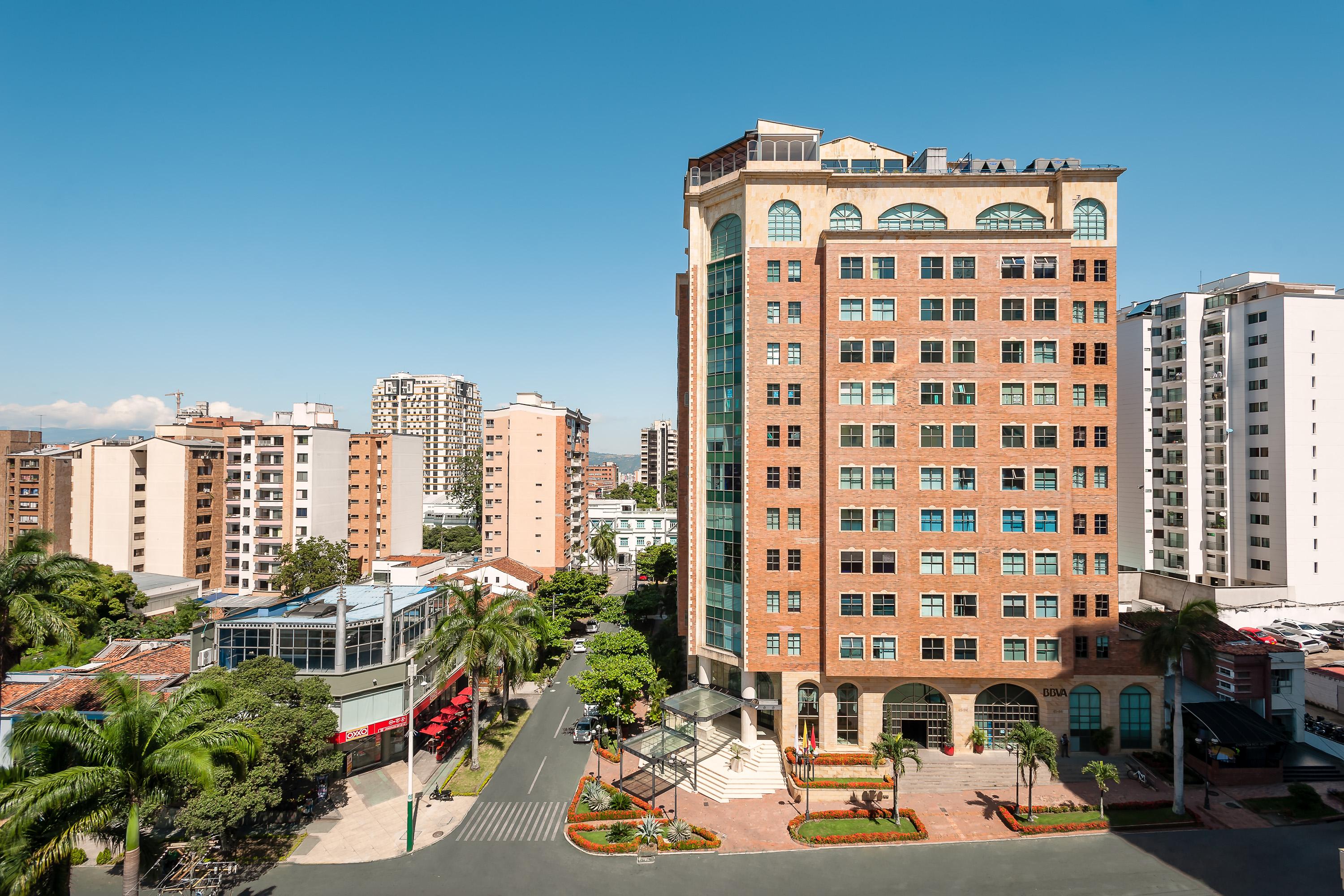 Hotel Dann Carlton בוקארמנגה מראה חיצוני תמונה