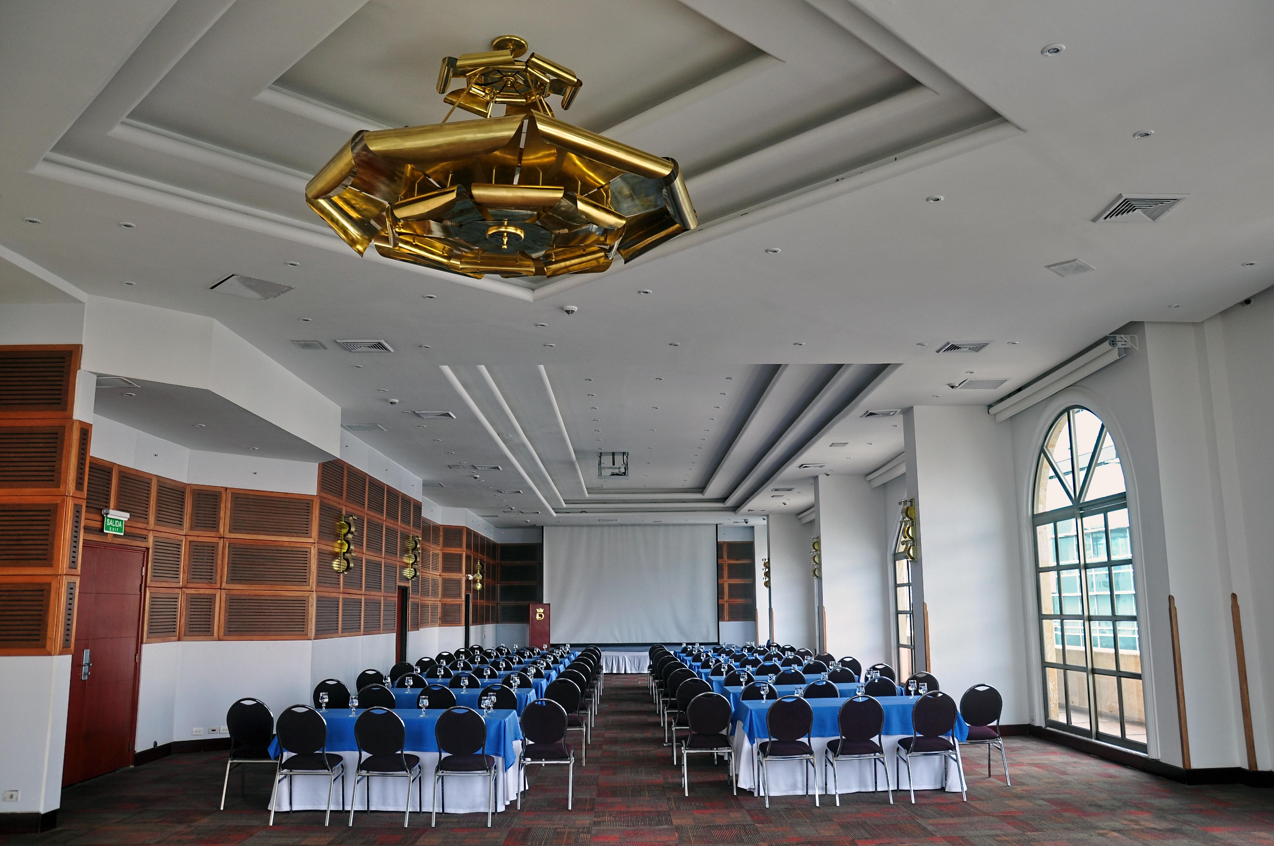 Hotel Dann Carlton בוקארמנגה מראה חיצוני תמונה The 10th floor of the hotel