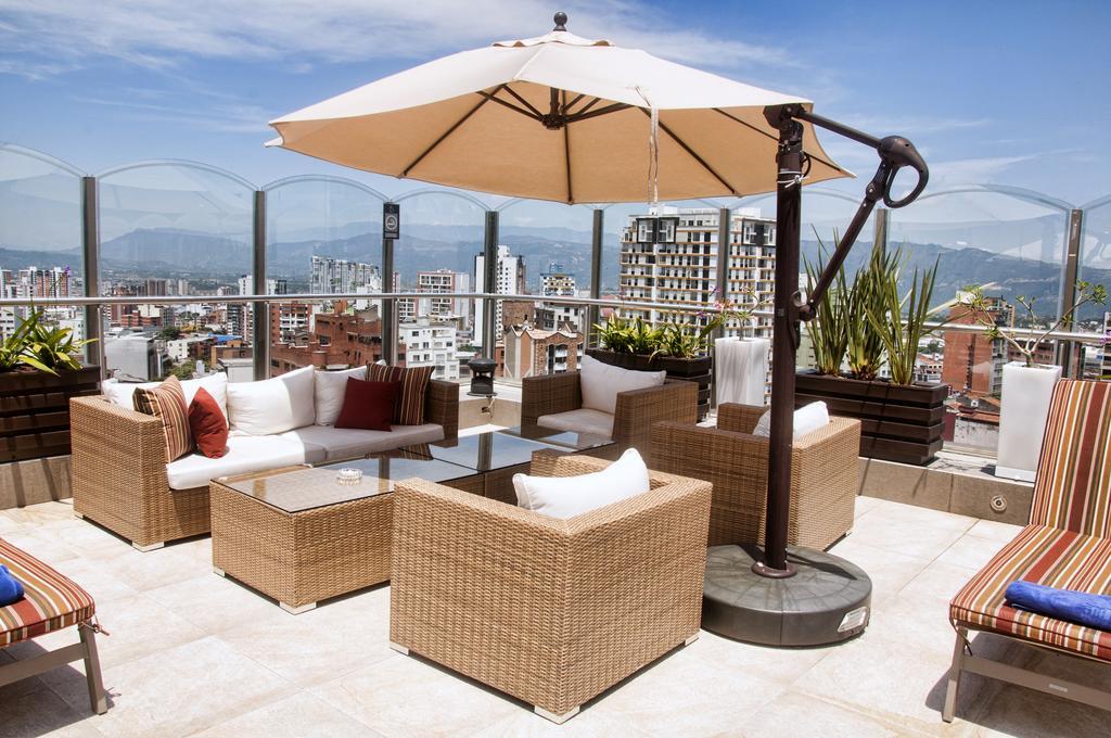 Hotel Dann Carlton בוקארמנגה מראה חיצוני תמונה Rooftop terrace
